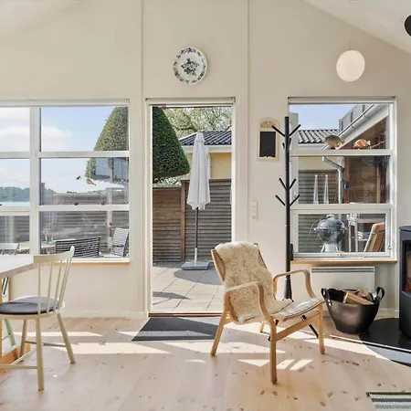 Sj271-hejls-ved-kysten-2 Hejls